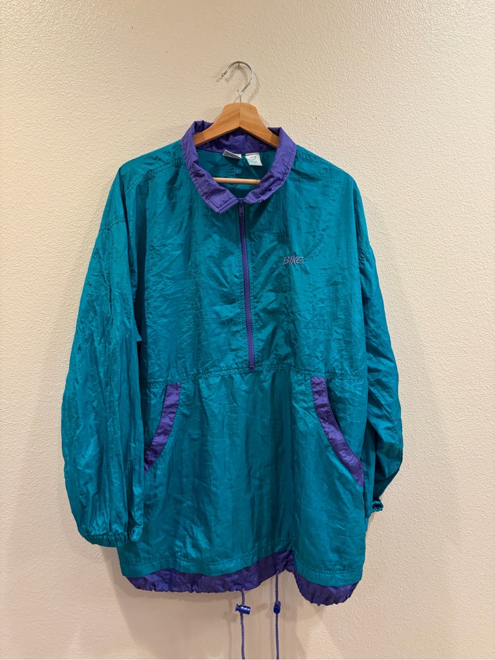 5/$26 Vintage Blue-Green Anorak Windbreaker Jacket with Purple Trim